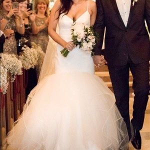 Hayley Paige Bianca wedding dress